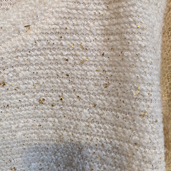 Sweater - Picture 2 of 3